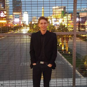 Meet your Posher, Aaron